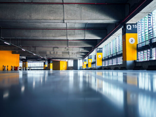 Parking Garage Pressure Washing Tucson: Safety, Structure & First Impressions